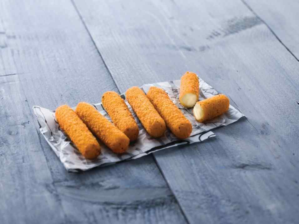 bag     LW Mozzarella Sticks ( 1 kg)